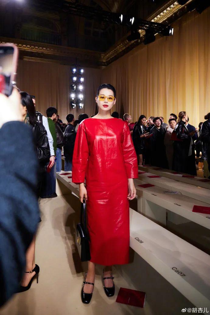 劉濤最新圖片曝光，演藝界的閃耀之星，展現(xiàn)璀璨風(fēng)采