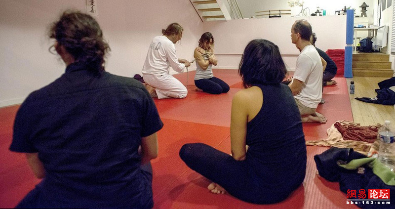 繩虐網(wǎng)網(wǎng)最新動態(tài)，變化中的學習之旅，自信與成就感的源泉