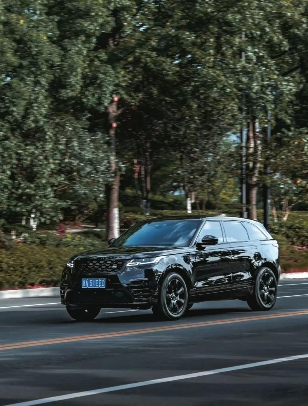 路虎星脈，璀璨領(lǐng)航，時代之選