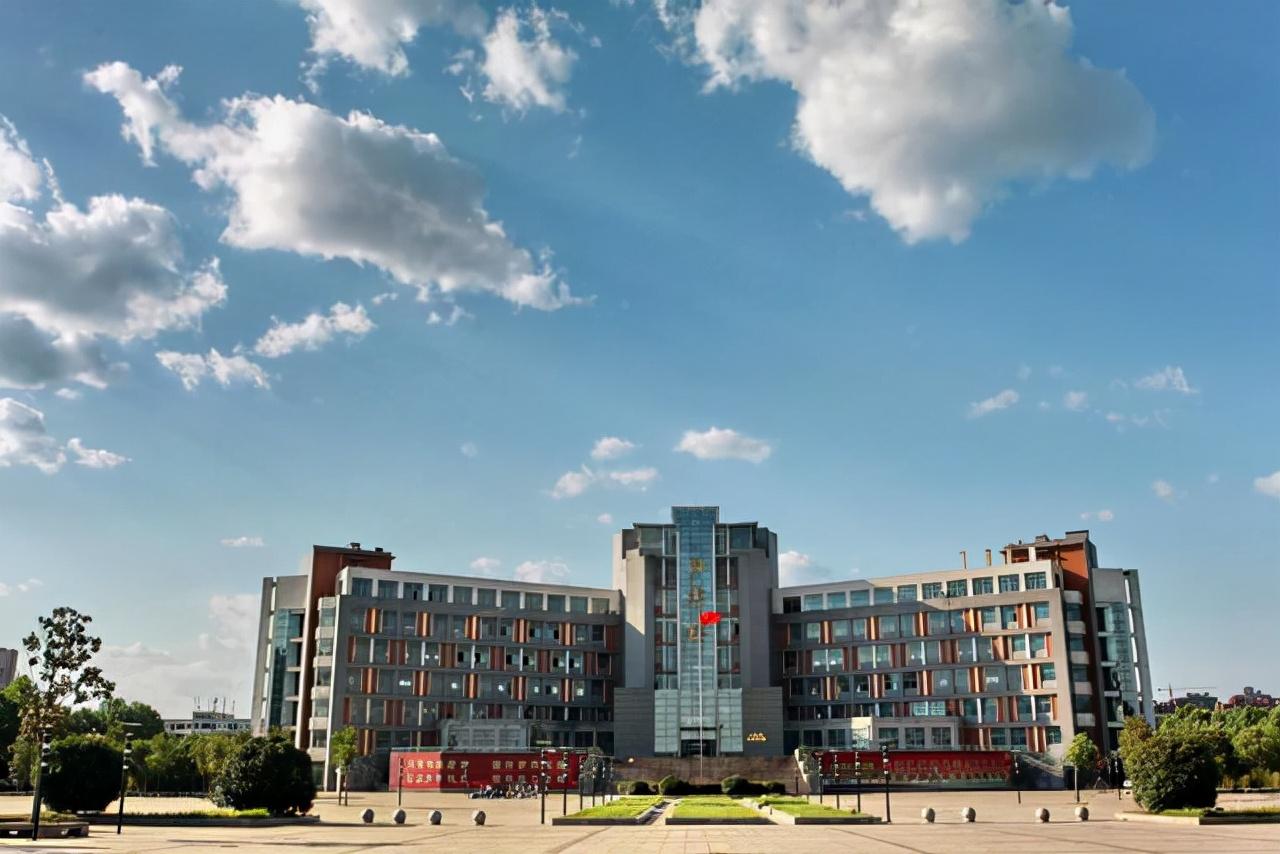 河南高校發(fā)展砥礪前行，開啟成就夢想新篇章