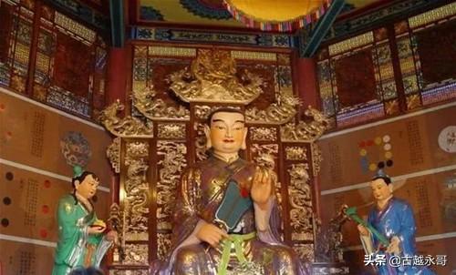 海南道士小明的日常趣事與友情紐帶，最新視頻揭秘