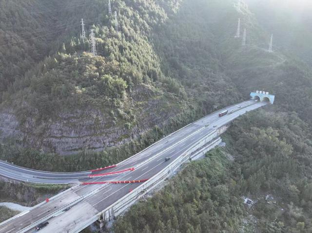 酉永高速公路最新消息,酉永高速公路最新消息，詳細(xì)步驟指南