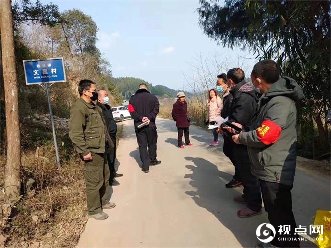 三臺(tái)縣龍樹鎮(zhèn)，小巷深處的味覺奇遇及最新新聞探秘