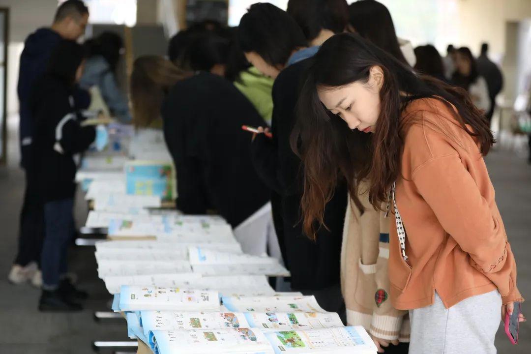 互動作業(yè)最新版本下載指南，輕松獲取最新學習資源