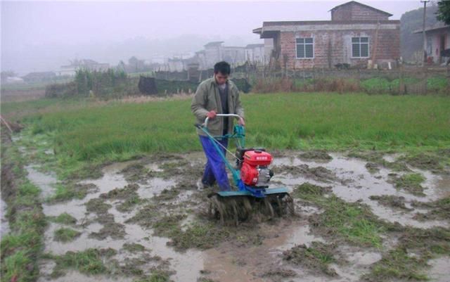 廣西汽牛最新型微耕機，革新農(nóng)業(yè)技術，助力高效耕作時代前進
