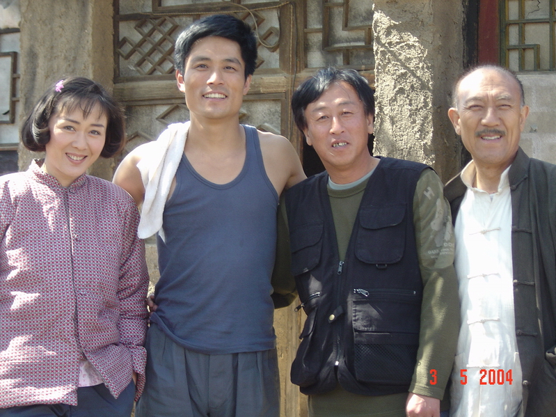 趟過(guò)女人河的男人，演員陣容與勵(lì)志之作喚醒內(nèi)心力量。