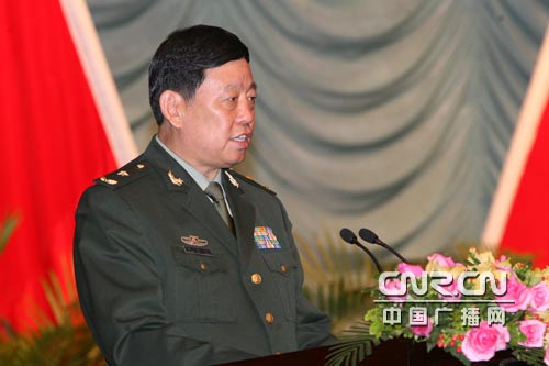馬蘭基地新任司令員，與自然美景的探險之旅啟程