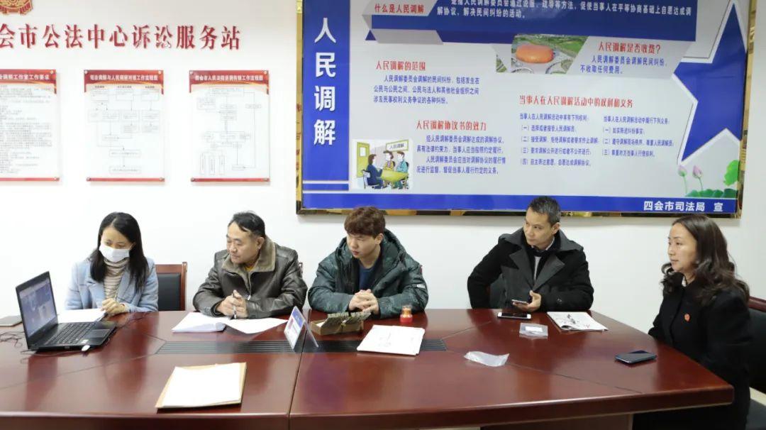 美美金融資訊，深度解析金融資訊的利弊與影響