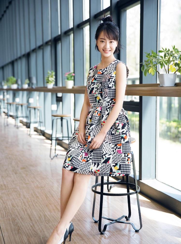 白鹿原白靈小演員與科技融合，前沿科技產(chǎn)品體驗(yàn)之旅