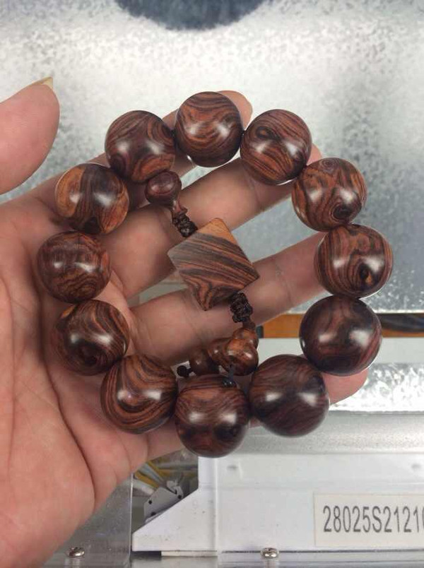 海南黃花梨當(dāng)前價格全面指南，最新行情解析與深度解讀