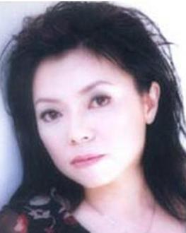 演員王小蓉的彩色生活，愛與陪伴的溫馨日常