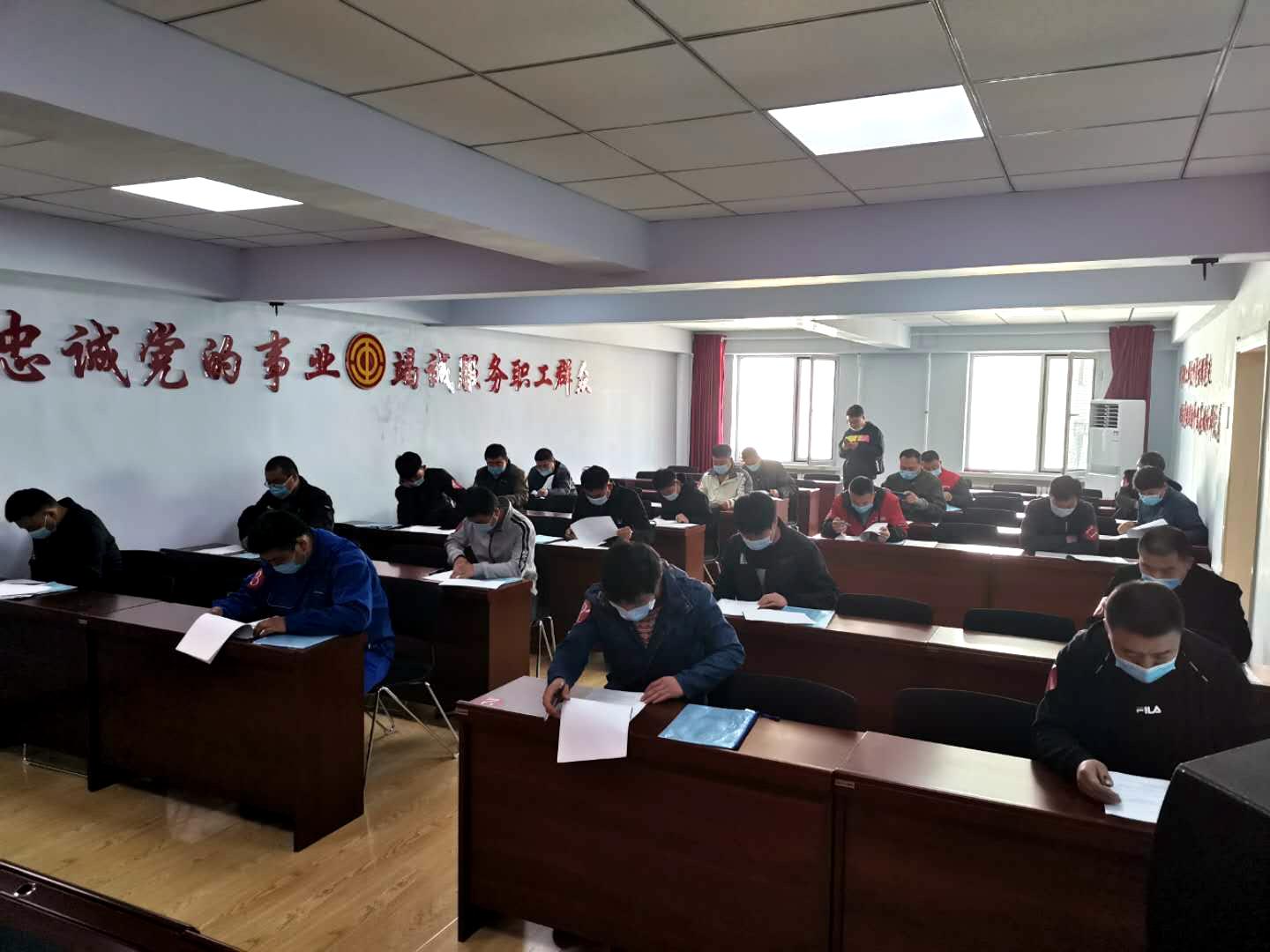 汽修技藝較量，時代的印記與技術的榮光競賽
