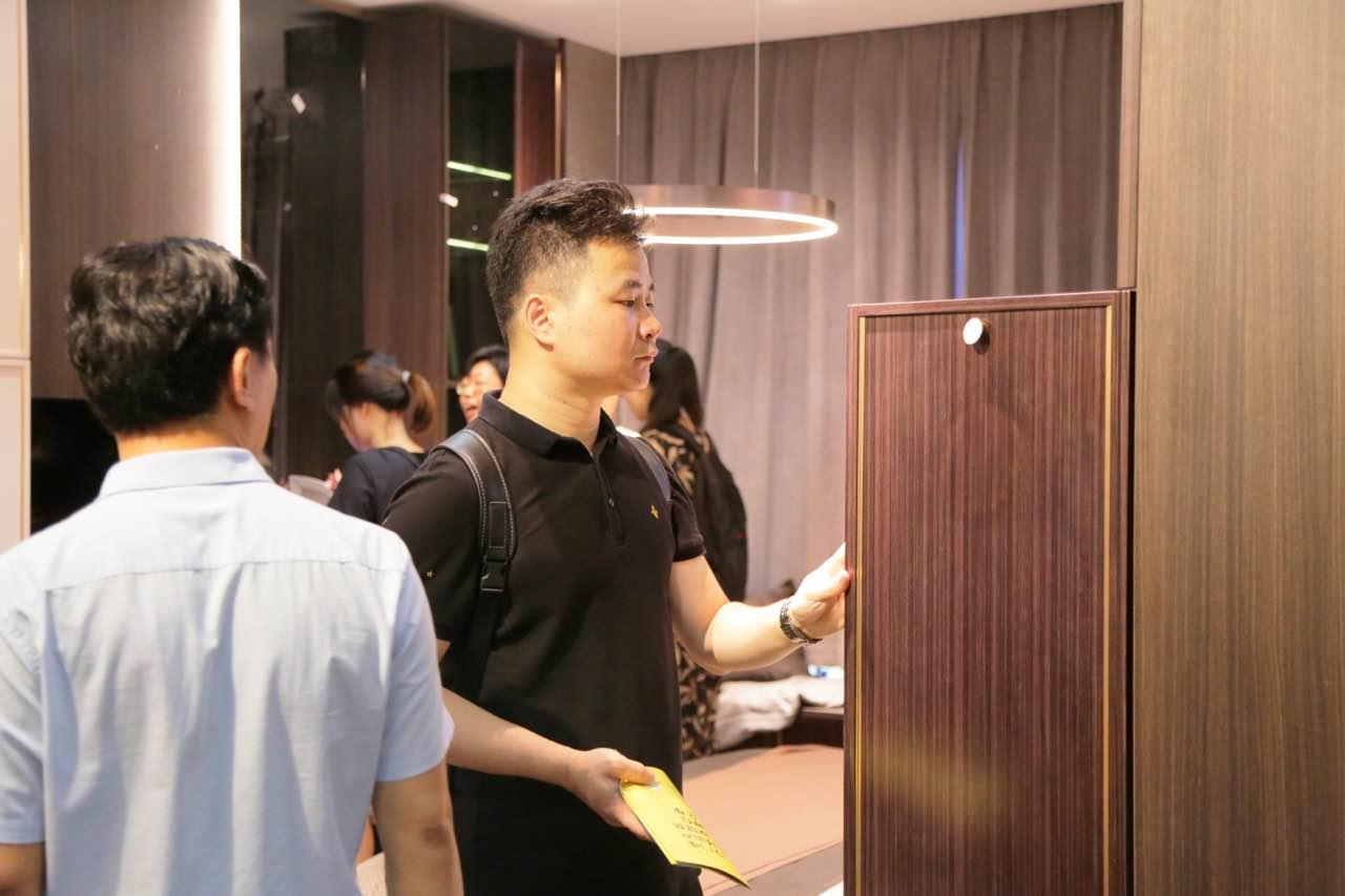 探尋小巷中的獨特家居秘境，解析我樂家居為何暫不上市的原因