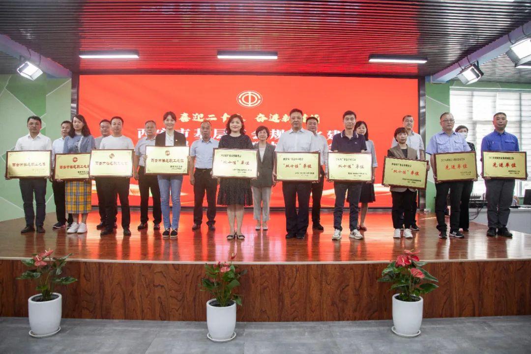 灃京工業(yè)園最新招聘，人才吸引與產(chǎn)業(yè)發(fā)展雙刃劍的挑戰(zhàn)與機遇