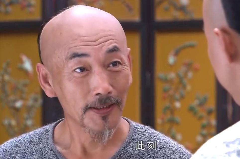 最新剿匪劇與巷弄深處的特色小店，探秘背后的故事