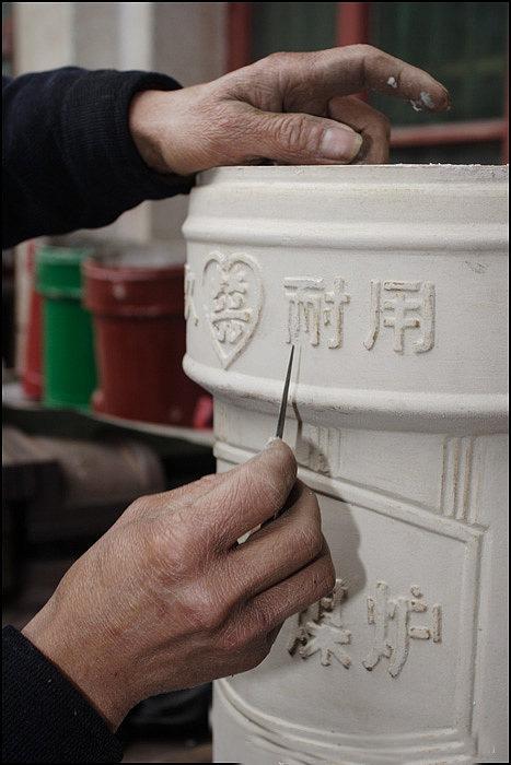 煉鋼生鐵最新價格與市場走勢分析，影響因素及觀點闡述