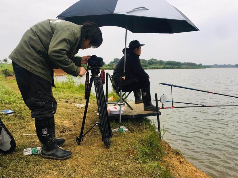 大毛最新釣魚視頻，釣魚技能進(jìn)階指南全解析